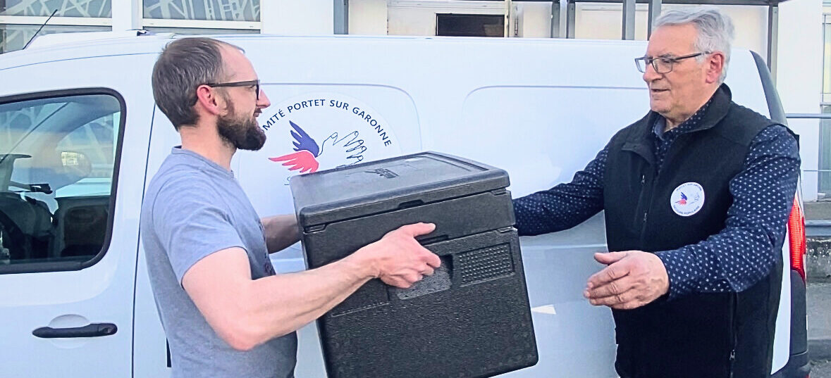 Livraison de repas à une association